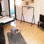 Gemütliches Reiheneckhaus Mit Balkon Burscheid