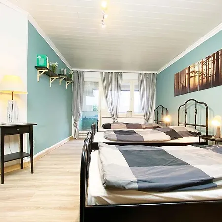 Gemuetliches Reiheneckhaus Mit Balkon *