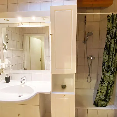 Gemuetliches Reiheneckhaus Mit Balkon Tatil Evi *