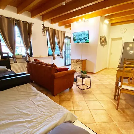 Tatil Evi Gemuetliches Reiheneckhaus Mit Balkon