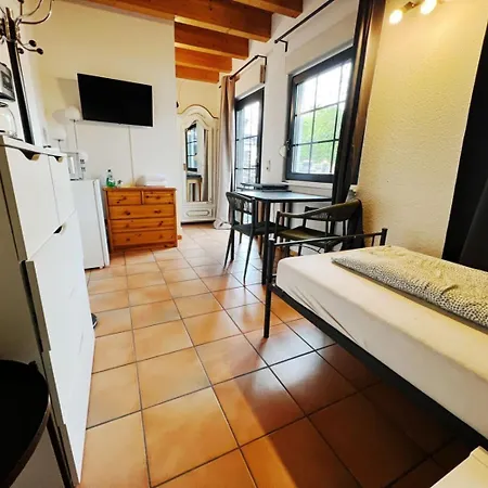 Prázdninový dům Gemuetliches Reiheneckhaus Mit Balkon