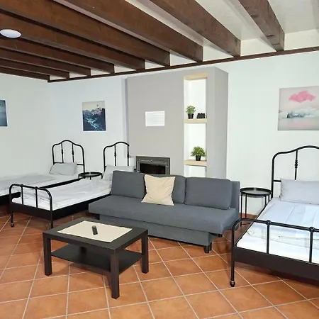 Gemuetliches Reiheneckhaus Mit Balkon Tatil Evi Burscheid