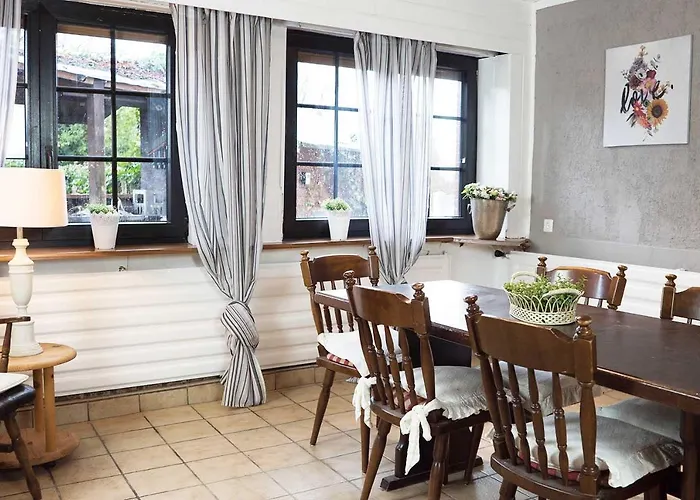 Gemuetliches Reiheneckhaus